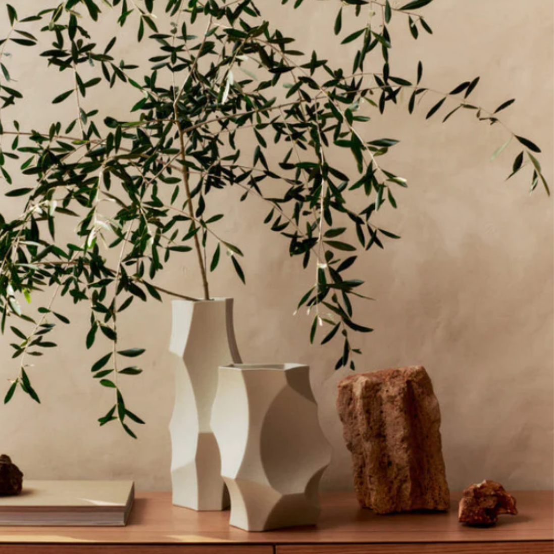 VASE CUEVO